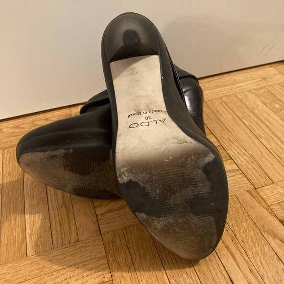 ALDO BLACK LEATHER BOOTIES 🖤 - Picture 5 of 5